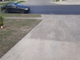 Leaf Removal by Gregory Kluetz for Tina M. in San Antonio, TX