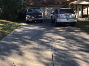 Leaf Removal by Alejandrina Ballesteros for Eric M. in Benbrook, TX
