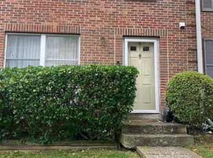 Bush Trimming by Scott Source for Peter H. in Randallstown, MD
