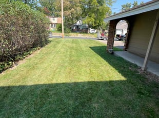 Amanda G.'s Lawn Service service result