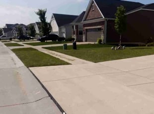 James524369000097 W.'s Lawn Mowing Service service result