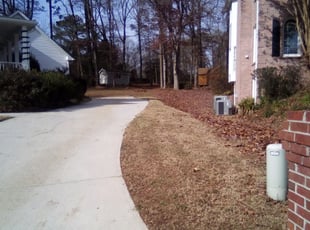 Leaf Removal by Delbert Rosa for Eric J. in Lilburn, GA