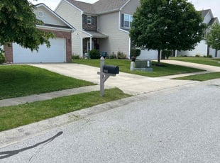 Richard R.'s Lawn Service service result