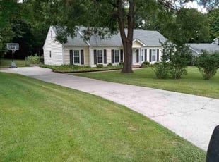 LeBriah S.'s Lawn Mowing Service service result