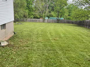 April H.'s Lawn Maintenance service result