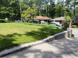 Yolanda H.'s Lawn Mowing service result