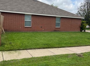 Debra P.'s Lawn Service service result