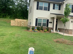 Susana R.'s Lawn Service service result