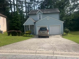 Bush Trimming by Louis Sampson for Adjei B. in Austell, GA