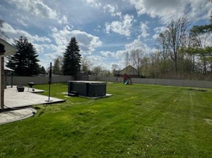 Lesley T.'s Lawn Service service result