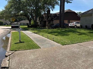 Robert W.'s Lawn Maintenance service result