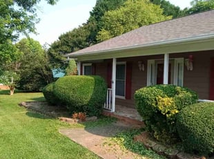 Bush Trimming by Eric Lewis for Karina H. in Monroe, NC