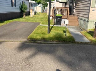 Earl C.'s Lawn Service service result