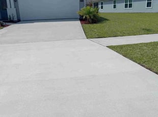 Candice M.'s Lawn Mowing service result