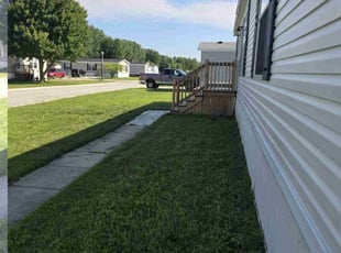 Yoli E.'s Lawn Care service result