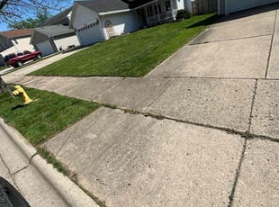 Kimberly D.'s Lawn Care service result