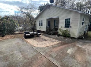 Leaf Removal by Terrance Flowers for Robert M. in Charlotte, NC