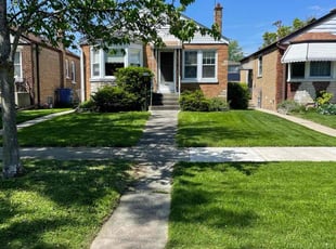 Roponszia A.'s Lawn Service service result