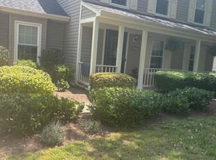 Bush Trimming by candelario castillo for Slone M. in Alexandria, VA
