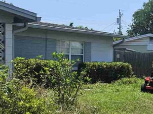 Bush Trimming by Jason Woytowitz for Shannon C. in Merritt Island, FL