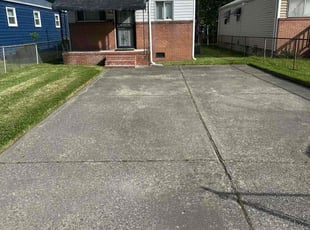 Joan M.'s Lawn Care service result