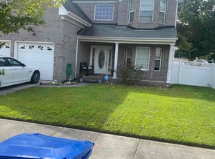 Jessica C.'s Lawn Maintenance service result