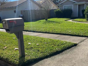 Kaprice M.'s Yard Cutting service result