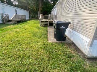 suzanne g.'s Lawn Mowing service result
