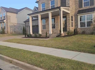 Dewayne I.'s Lawn Mowing service result