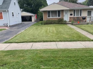 Victoria H.'s Lawn Service service result