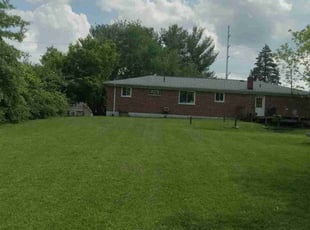 Vee Y.'s Lawn Service service result