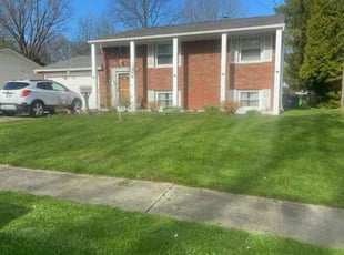 Donna A.'s Lawn Maintenance service result