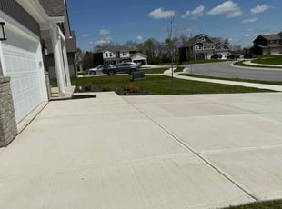 Jennifer S.'s Lawn Care service result