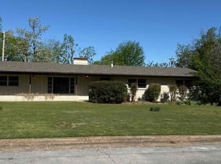 Jeannie R.'s Yard Cutting service result