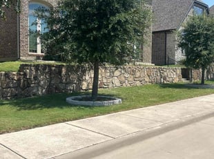 KISHLEEN S.'s Lawn Mowing service result