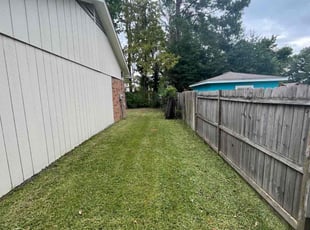 Maureen N.'s Lawn Service service result