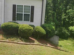 Bush Trimming by Rodney Tucker for Emanuel J. in Stockbridge, GA