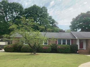 Ada G.'s Lawn Maintenance service result