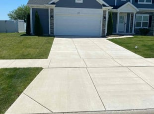 Kim B.'s Lawn Service service result