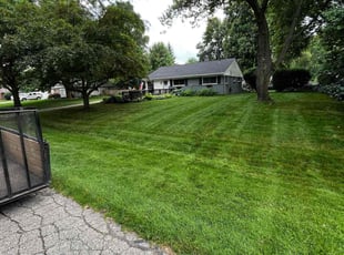 Robert Y.'s Lawn Care service result
