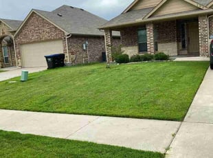 Melissa C.'s Lawn Care service result
