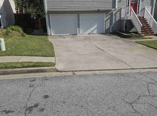 Leeanna G.'s Yard Cutting service result