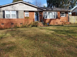 Leaf Removal by Andrew "Jordan" Shelton for Elizabeth T. in Charlotte, NC