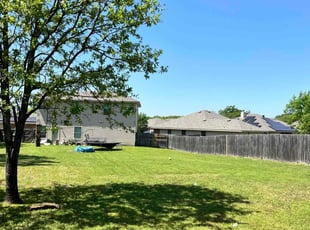 Elizabeth P.'s Yard Cutting service result