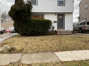 Bush Trimming by Scott Basinger for Carolyn S. in Cleveland, OH