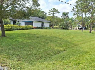Ruby R.'s Lawn Service service result