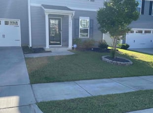 Nicole W.'s Lawn Service service result