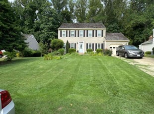 Becky S.'s Lawn Care service result