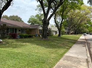 Laurie M.'s Lawn Mowing Service service result