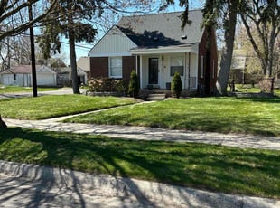 Javora W.'s Lawn Maintenance service result